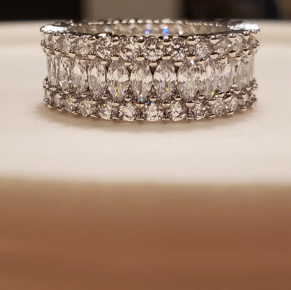 Diamond baguette crown ring with 925 band - Picture 1 of 7